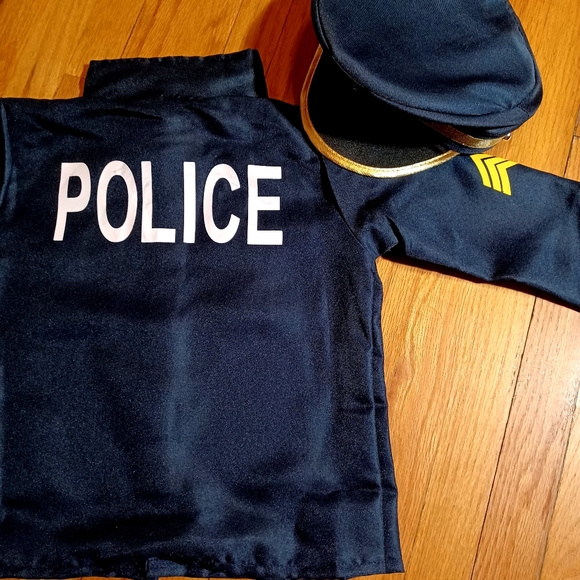 ✨️👮♂️ Cool Police Halloween Costume small(please check measurements - Picture 3 of 8